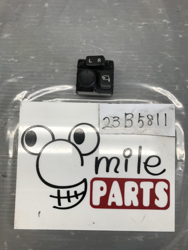 MH21S ワゴンR 純正 ドアミラースイッチ 2Z6-2-5/23B5811*同梱不可拍卖