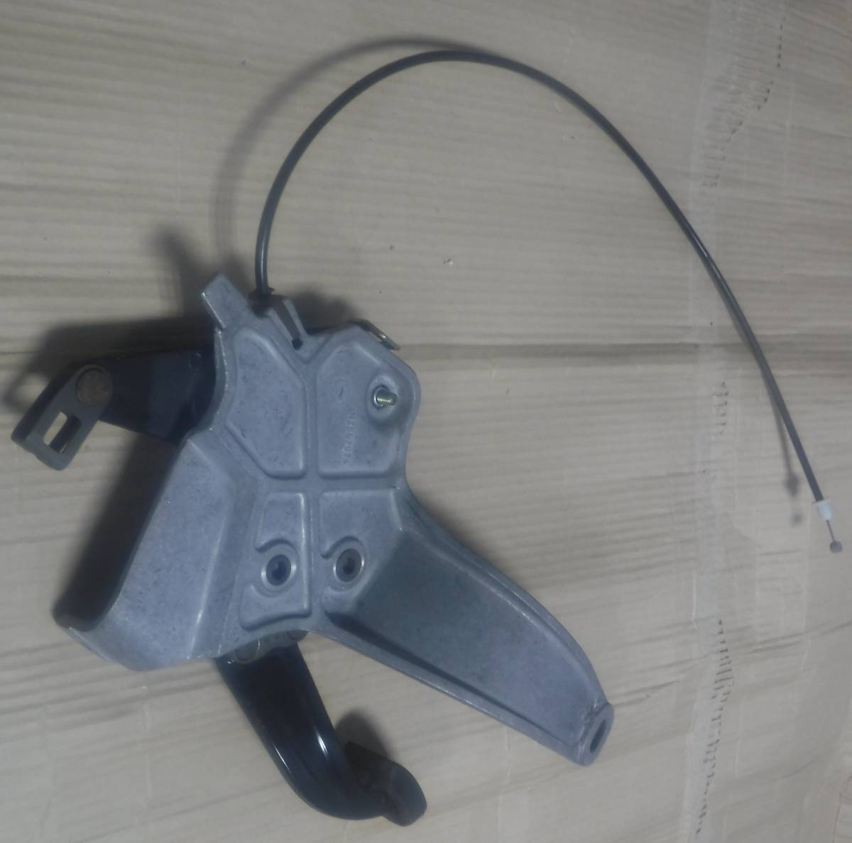 メルセデスW210ベンツEクラスE240純正サイドブレーキE320ペダル駐車ブレーキ サイド フートブレーキ フットブレーキ レバー ペタル拍卖