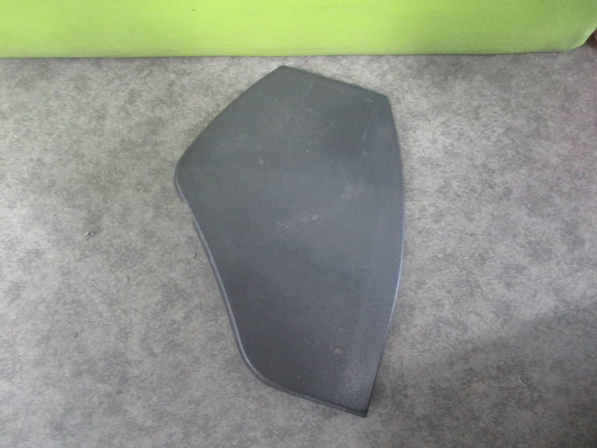 ベンツEクラスW210純正E240右ダッシュボード脇パネルA2106800878ダッシュ脇カバー内装トリム内貼りダッシュパネル内張りA210 680 08 78拍卖