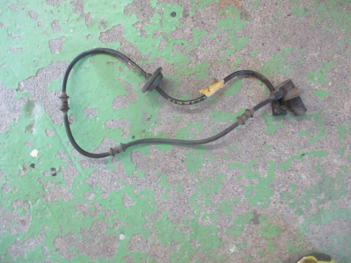 ベンツEクラスW210ケーブル リア右リヤABSセンサー右ホイール車速パルスE240センサーE320ホイル 2105400717 メルセデス部品取り車あります拍卖