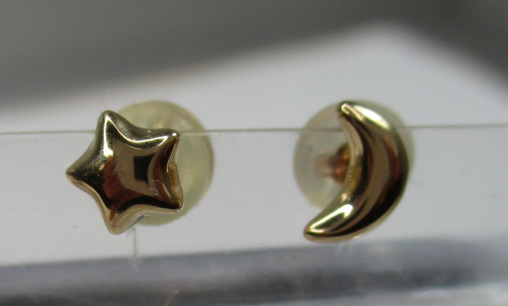 P-83 K18ピアス イエローゴールド 星 三日月 スター クレセント・ムーン拍卖