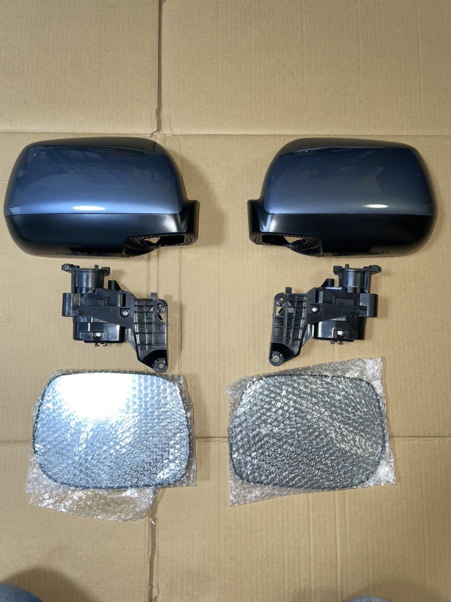 ☆未使用新品☆ TOYOTA トヨタ 純正ドアミラー ガンメタ bB QNC20 QNC21 BB カスタム 車検 修理 左右セット リフレッシュ 流用 ビービー拍卖