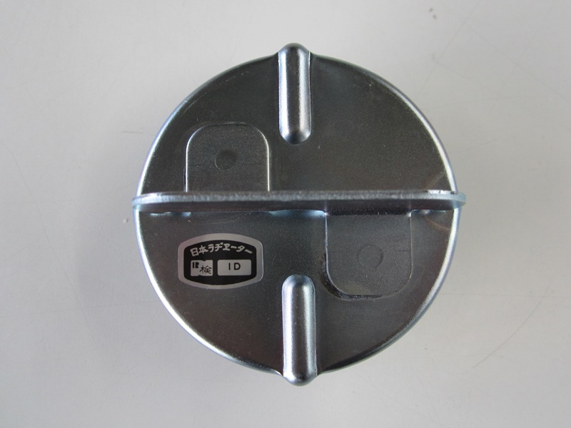 ガソリンキャップ ケンメリ ローレル などに フューエルキャップ 純正新品 KGC110 KPGC110 C130 KHC130 ブタケツ拍卖