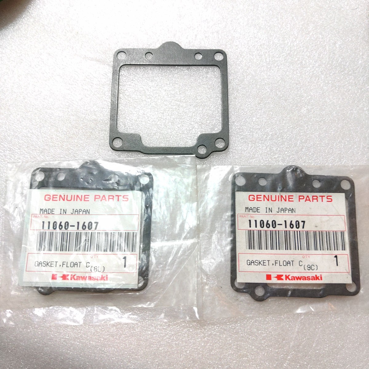 @767 新品 カワサキ純正 GPZ750 GPZ750F ZX750-A1/2/3 キャブレター フロートチャンバーガスケット 3個セット 送料430円~ 11060-1607 即決拍卖