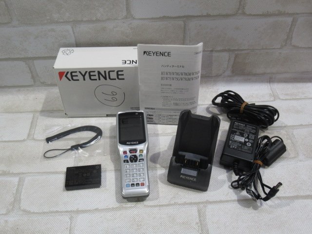 Ω 新O 0105♪ 保証有 KEYENCE【 BT-W70 + BT-WUC71 】キーエンス BT-W70シリーズ ハンディターミナル + 充電ユニット キレイ拍卖