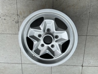 ■激レア!!希少 PORSCHE  ポルシェ純正15インチ クッキーカッターホイール 930 944 914 1本分  6J×15拍卖