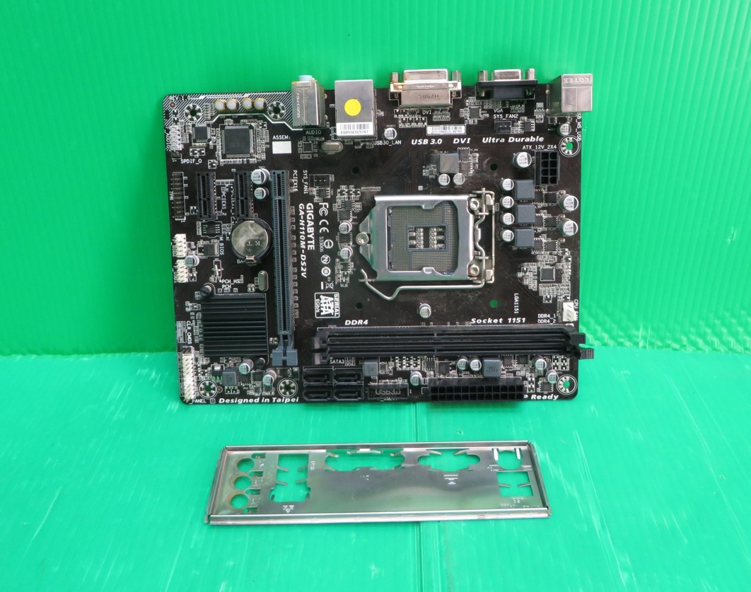 PC-1603■GIGABYTE マザーボード GA-H110M-DS2V ヒートシンクファン/IOパネル 動作未確認 ジャンク 部品取り拍卖