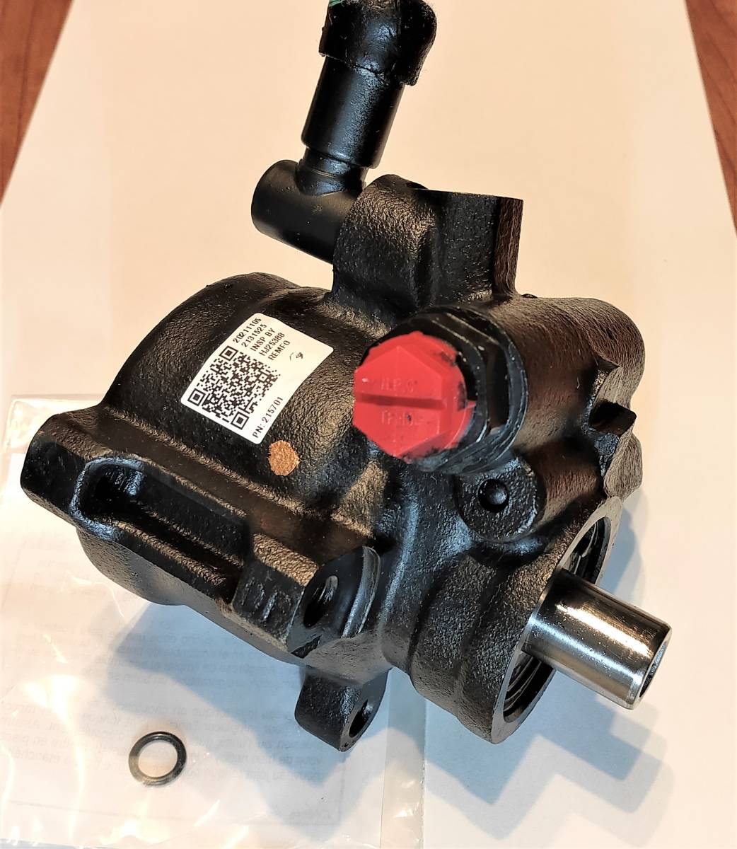 (送料込) ボルボ 240 740 760 780 940 960 パワーステアリング油圧ポンプ・ハイドロポンプ【リビルト製品】拍卖