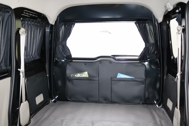 スズキエブリィワゴン17Vバックドアカバー サイドトリムカバーPVCレザーブロスクラッツィオ留め具付き SHINKE製新品未使用拍卖