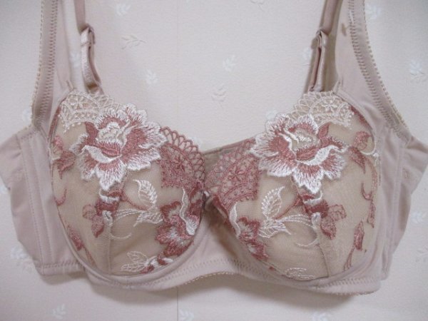 ☆彡★アツギ ブラ ★B75☆アッシュブラウン 31028拍卖