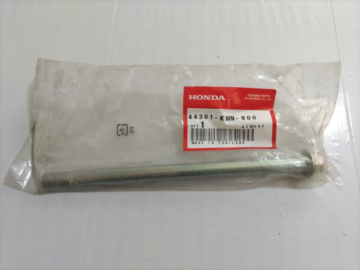 横浜発/ホンダ/HONDA/アクスル/フロントホイールPCX125/ 純正部品 /44301-KWN-900/未使用/アクスルシャフト/拍卖