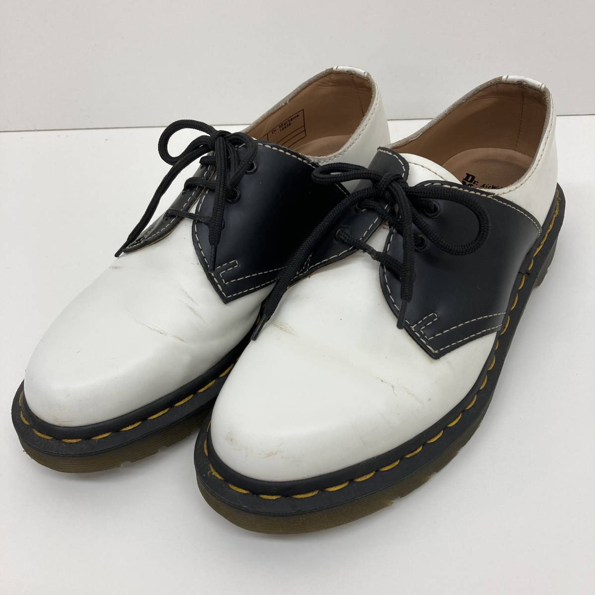 コムコム COMME des GARCONS × Dr.MARTIN 3ホール バイカラー 白 イングランド製 UK5 コムデギャルソン ドクターマーチン archive 3080662拍卖
