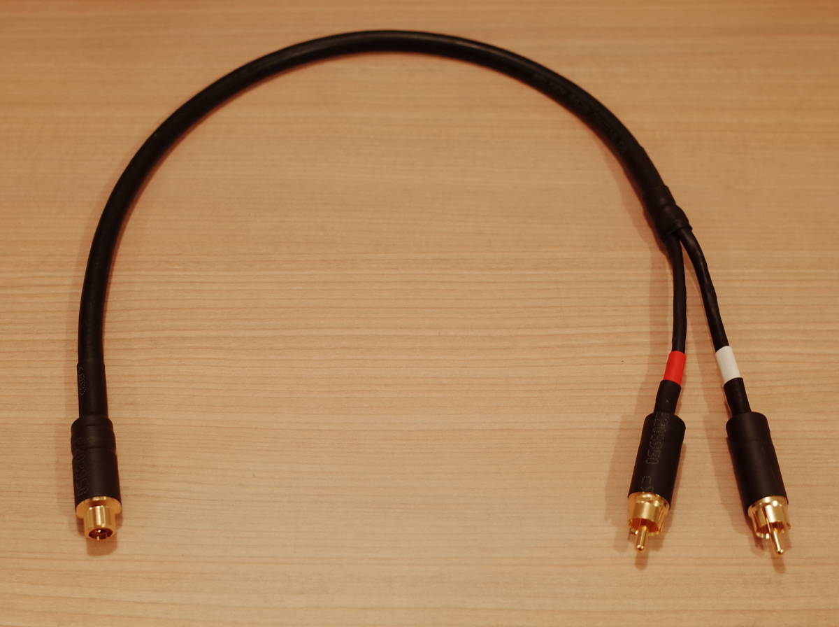 ★1RCAメス-2RCAオス MOGAMI 2549 50cm スプリッター Yケーブル TOMOCA JS-613J NYS352AG 金メッキ 分配ケーブル サブウーファー増設★拍卖