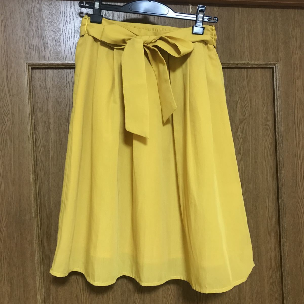 ワールド grove フレアスカート 美品拍卖