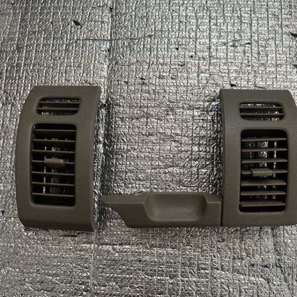 ダイハツ DAIHATSU タント TANTO L350 純正 ★部品取り★ エアコン 吹き出し 口 吹出 ベージュ系 左 右 セット No.1398拍卖