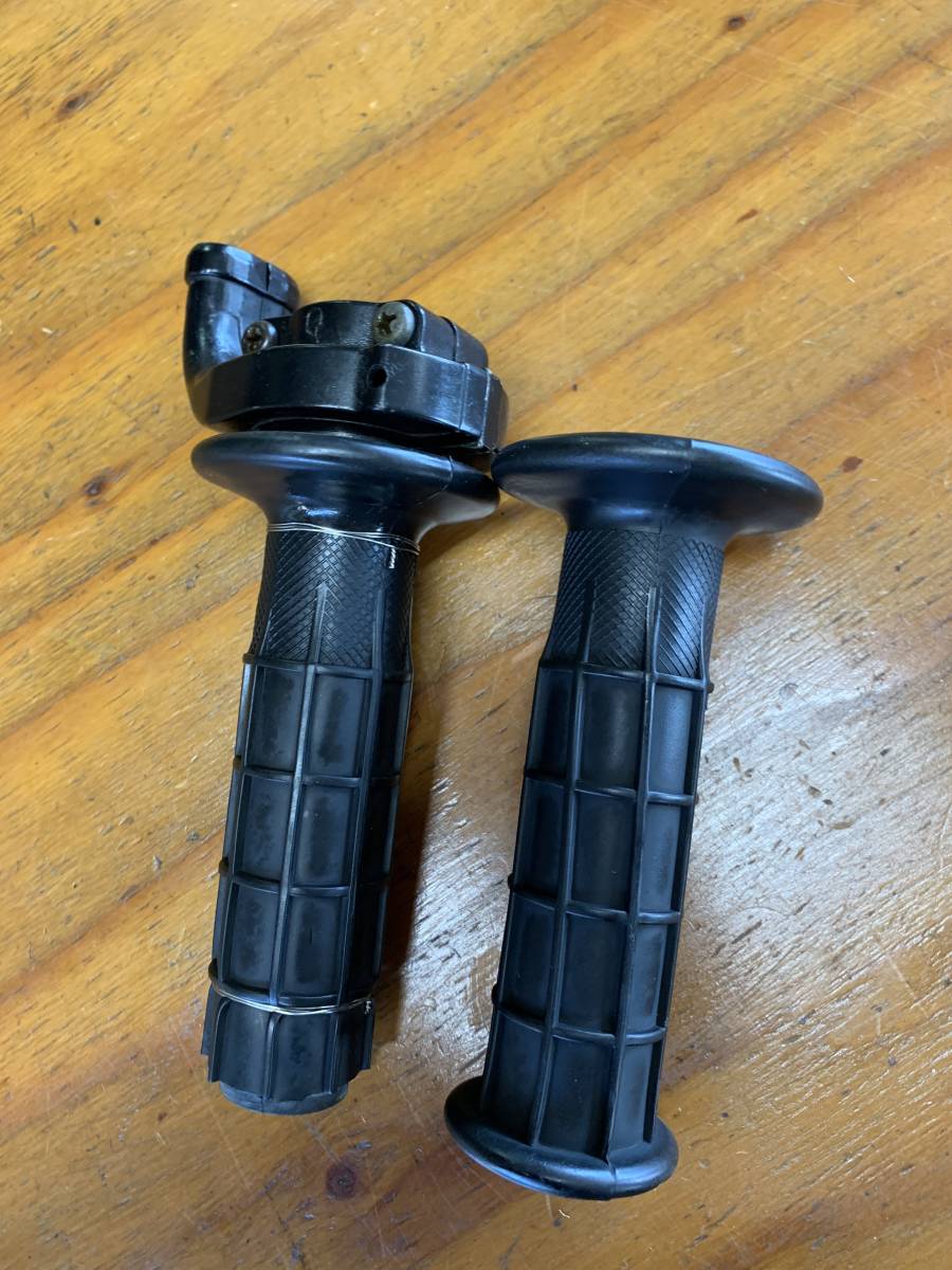 グース250 純正部品 スロットルアッセンブリー 実動車取り外しパーツ 検索:希少純正 グース250/350 NJ46A/NK42A拍卖