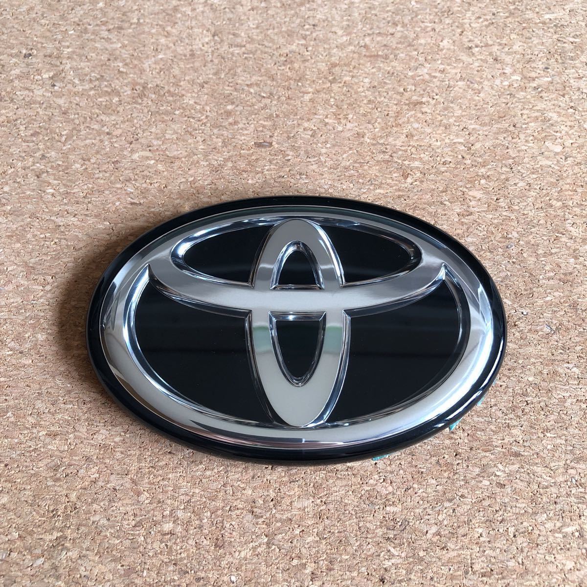 新品 未使用 トヨタ 純正 GRX130系 マークX 後期 GR専用リアエンブレム バックドア トランク用拍卖