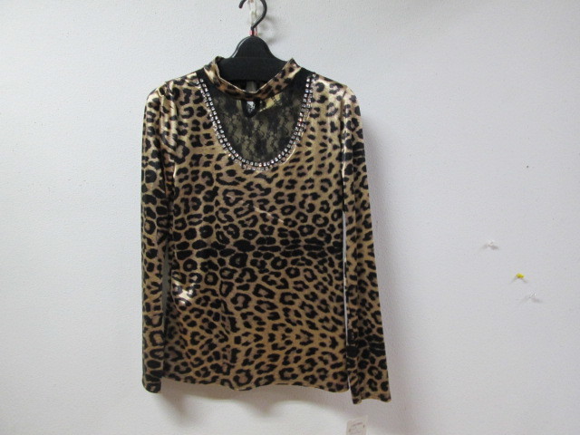 新品●送料無料◎社交ダンス カットソー 光沢プリント アニマル柄 ストーンが豪華拍卖
