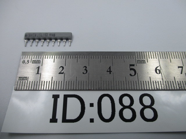 ID:088未使用 長期保管品 抵抗アレイ 8素子 150Ω SHE8 151J 10個セット拍卖