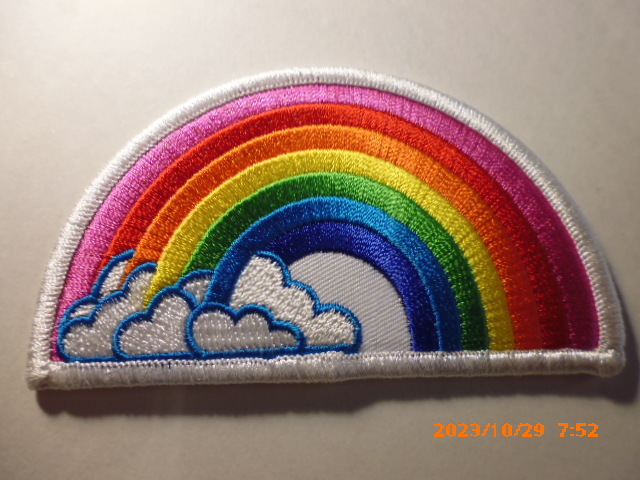 レインボー 虹と雲 ワッペン 1970年代を象徴拍卖