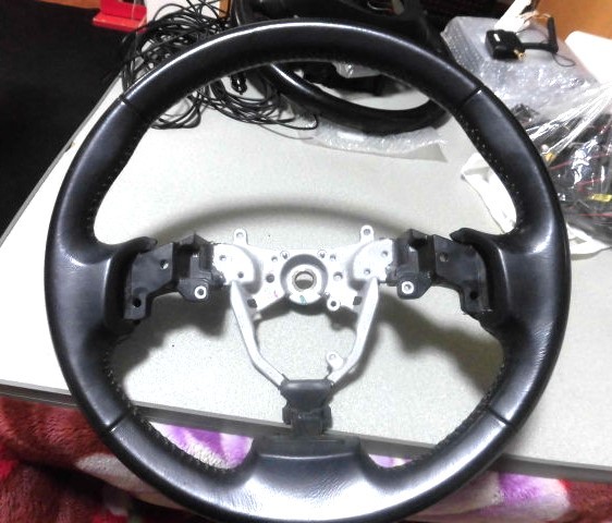 ◆LEXUS IS 20系 後期 本皮革製純正ステアリング 中古 状態劣化少◆拍卖