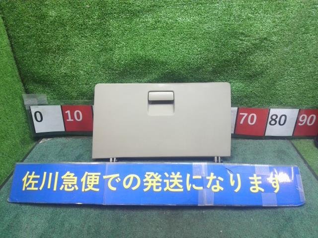 日産 ラシーン タイプM RFNB14 純正 グローブボックス ボックス BOX 収納 小物入れ 68500-98Y00 傷・汚れ有り拍卖
