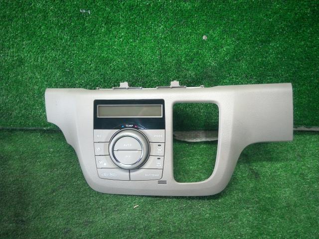 スペーシア DBA-MK32S A/Cスイッチパネル G Z2S 39510-81M00-AQZ拍卖