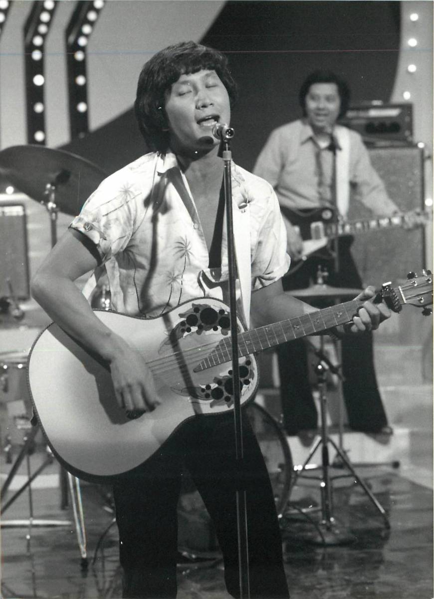 p37887『サミュエル・ホイ許冠傑Samuel Hui』スナップ 蓮花楽隊 マイケルホイ許冠文MichaelHui拍卖