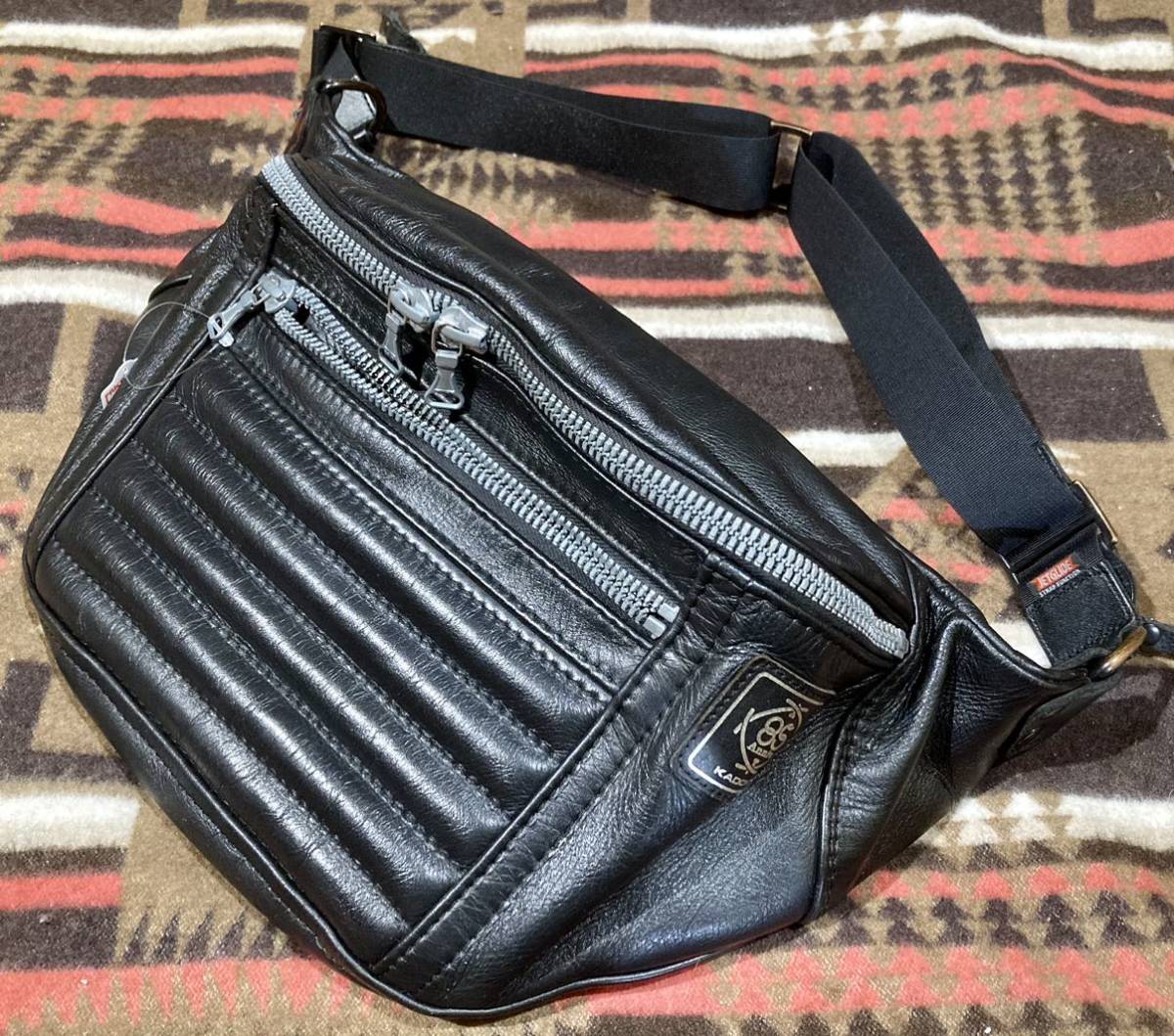 貴重!絶版品カドヤkadoyaボディバッグ日本製ヘッドファクトリーHF LAB/TUCK ROLL-85thレザーバッグ ウエストバッグ ライディングバッグz97拍卖