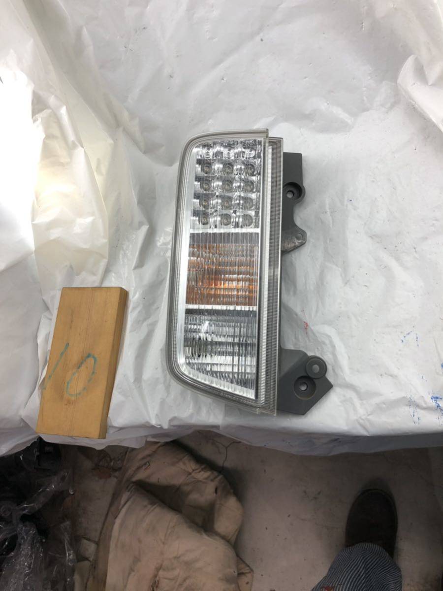 g10.8 エルグランド ハイウェイスター TE52 純正 ロアテールランプ左 スタンレイ P8960 左側助手席側拍卖