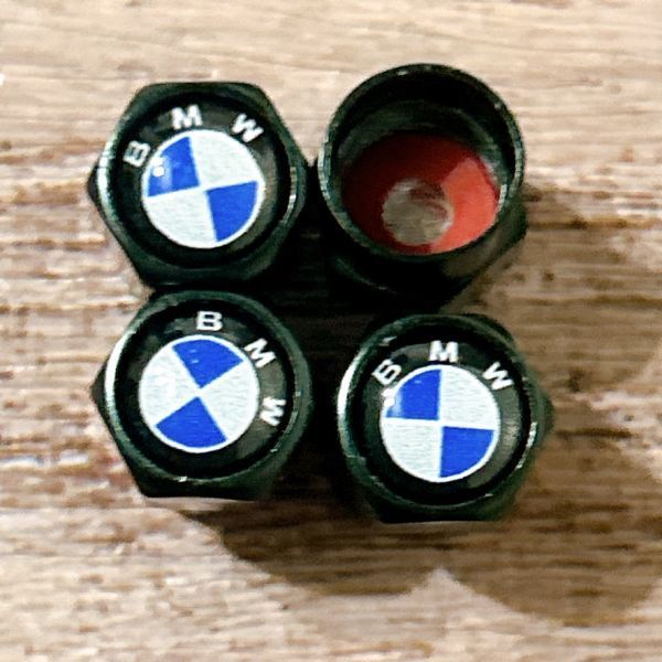 s9【BMW ブラック】  バルブキャップ×4個 メッキ エア ホイール タイヤバルブ 318 320 745i 745Li 3シリーズ 5 6 7 X3 X5拍卖