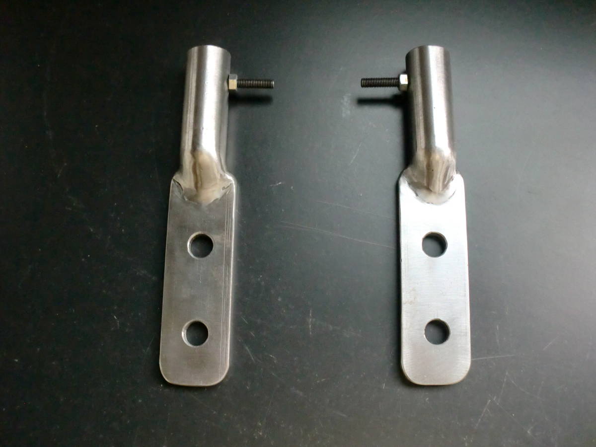 I型 シーシーバー差込み取付金具 ハーレー 国産車 汎用品 鉄 素地 イモネジ付き φ16㎜用 差込み 固定 オリジナル ワンオフ拍卖