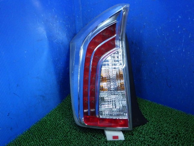 【B】点灯OK トヨタ純正 LED テールライト テールランプ 左/助手席側 STANLEY 47-55 ZVW30 プリウス 後期拍卖
