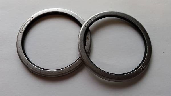 コマツ 小松 KOMATSU PC60-7 PC78UU-6 PC78US-6 PC75UU-2 PC75UU-3 PC78US-5用アーム リンクダストシール2個セット 重機 建機 バックホー拍卖