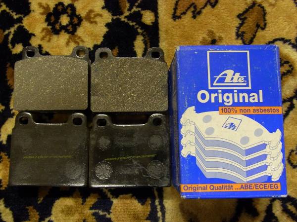 ■w108 w111 w113 縦目 新品リアブレーキパッド 280SL 280SE■拍卖