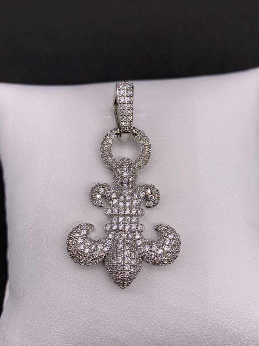 シルバー フルール・ド・リス 紋章 アヤメ ブリンブリン ネックレス ジルコニア拍卖