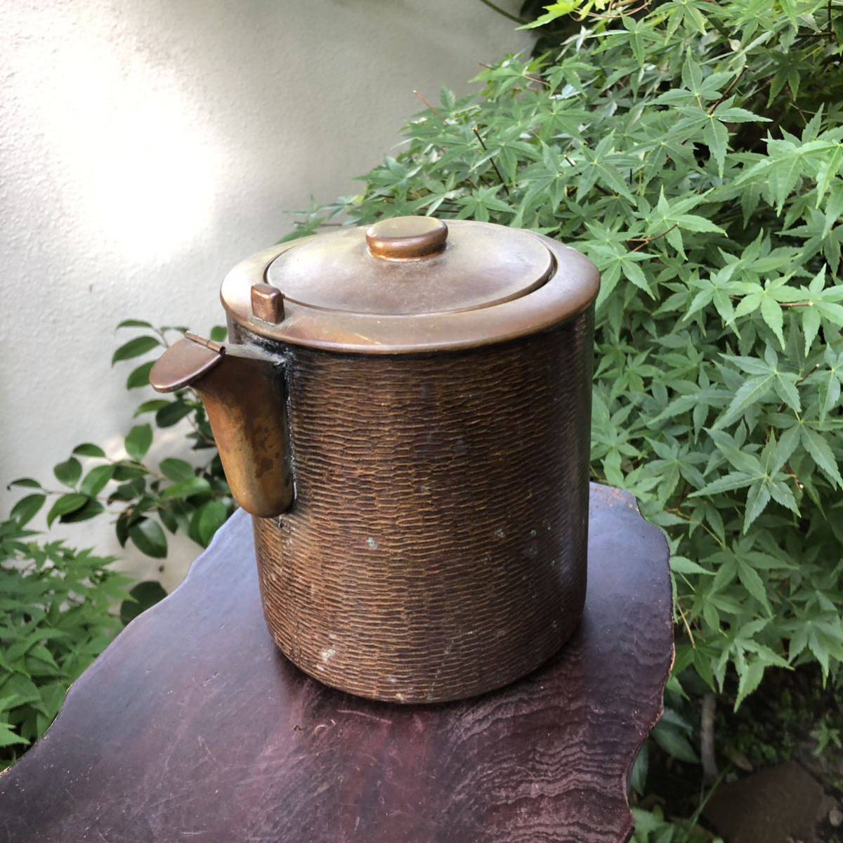 水差し 薬缶★打出し 古民家 骨董 粋 レトロ アンティーク やかん 囲炉裏 房銘 工芸 膳 時代 火鉢 茶道 ビンテージ 茶道 鉄瓶 和樂 風情拍卖