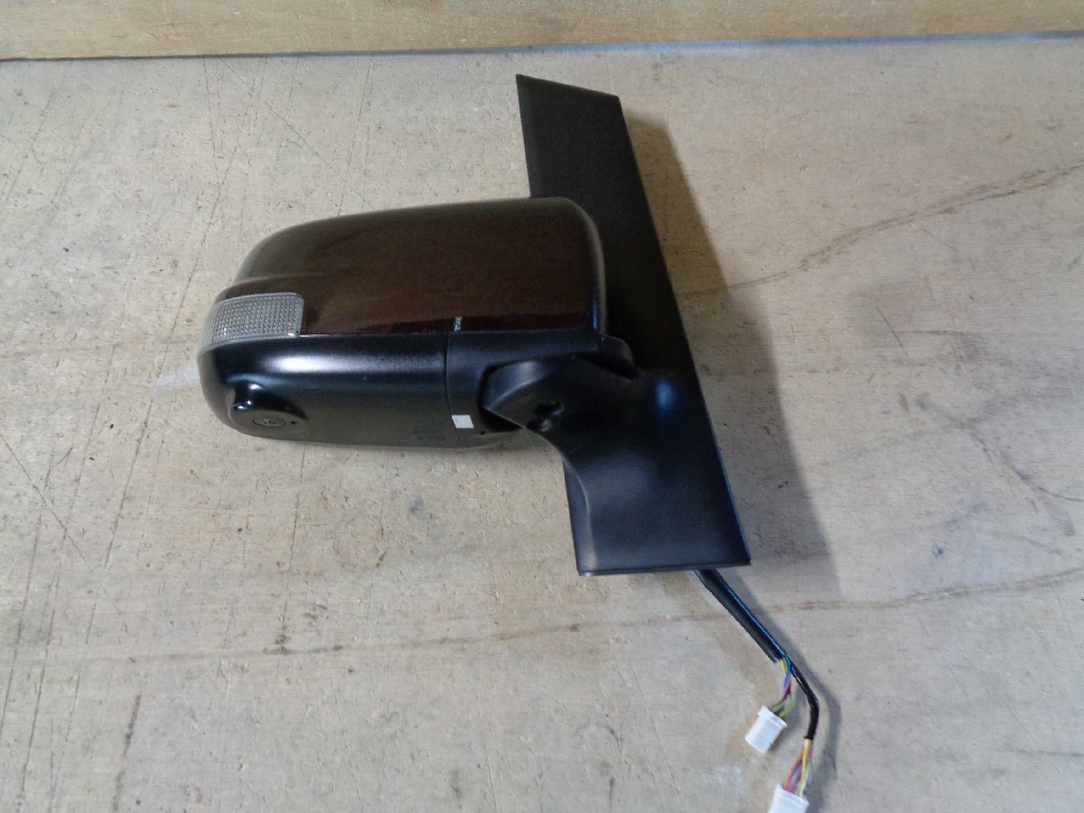 C25 セレナ ハイウエイスター 後期 純正 ウィンカー付 カメラ付 ドアミラー 右 カラー:L42 カプラー:7ピン7ピン拍卖