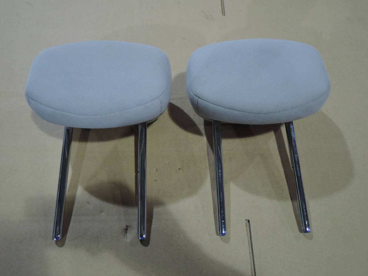 800円即決 ZE0 リーフ 純正 リア ヘッドレスト 左右セット リヤ シート N-0101拍卖