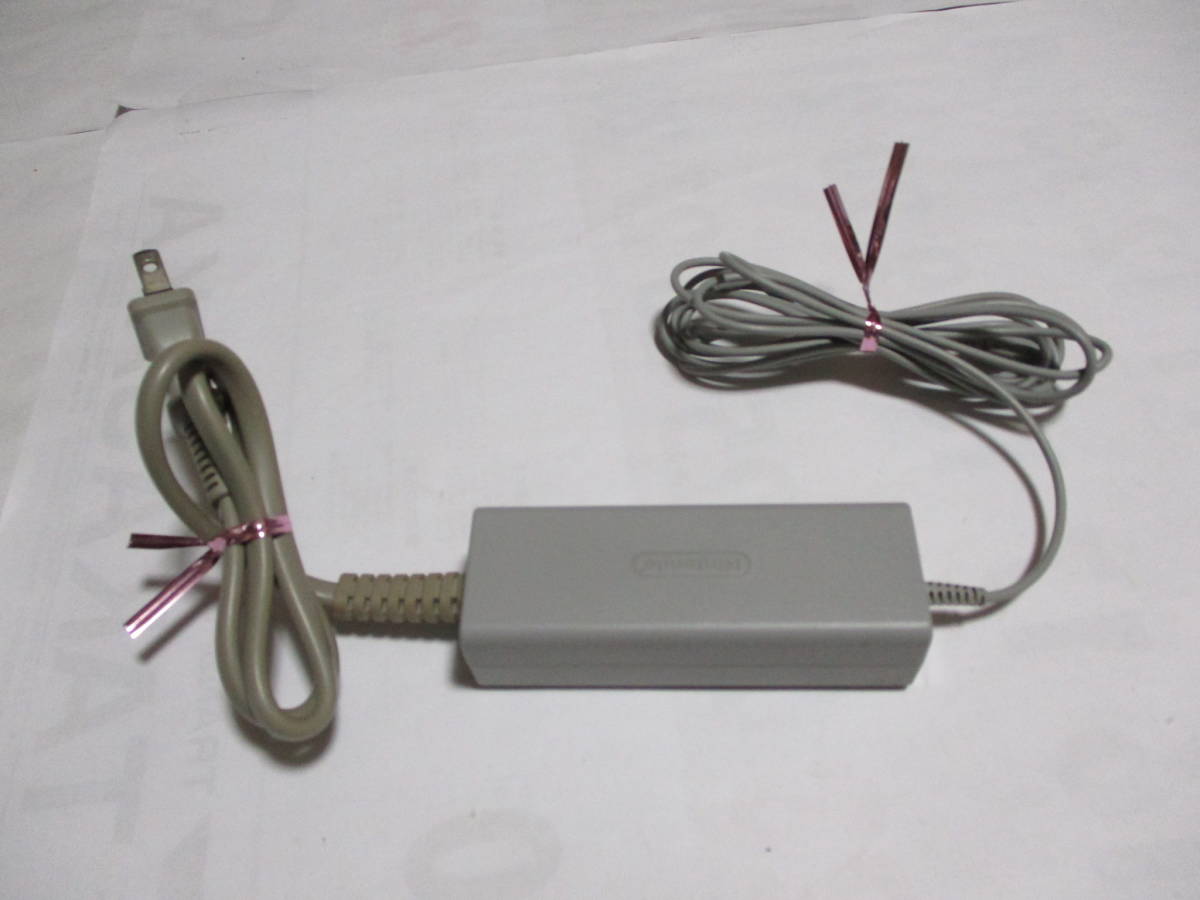 WIIU 純正 パッド用ACアダプター 激安!!!!!!拍卖