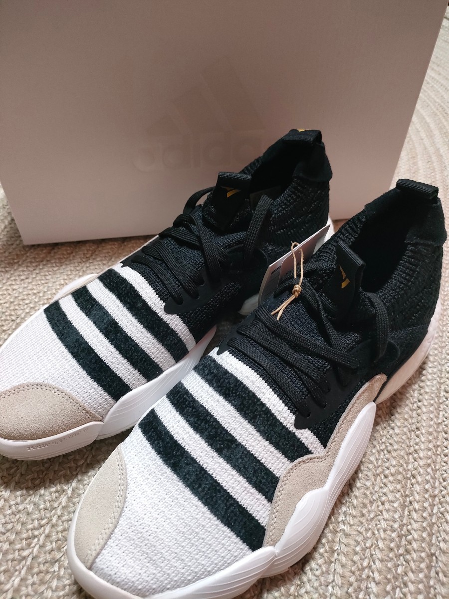 新品 定価17600 adidas Trae Young 2 27.5cm US9.5 ブラック ホワイト アディダス スニーカー ブーストソール拍卖