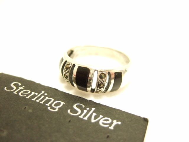 横浜最新 シルバー925SILVER 銀♪魅惑のオニキス風アートリング 17号 メンズレディース 送料220円ξgRξ ξアンティーク指輪b74拍卖