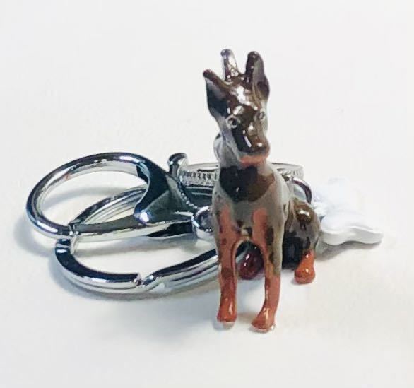 犬 ドーベルマン キーホルダー キーリング おしゃれ リアル プレゼント お揃い ブラウン ブラック拍卖