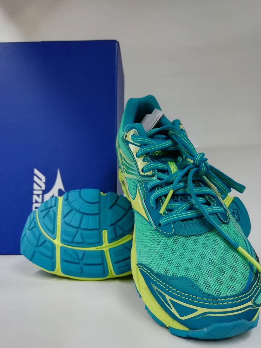 35%OFF/新品/未使用/24.0/2E/ランニングシューズ/ミズノ/ウェーブカタリスト/J1GD1633/レディース/走る/ジョギング/靴/mizuno/クッション拍卖