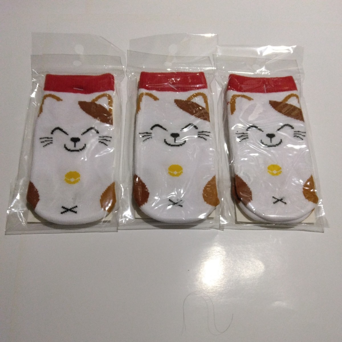 まねきねこ キッズソックス 3点セット 非売品 当時品 保管品 未開封品 ボトルケース拍卖