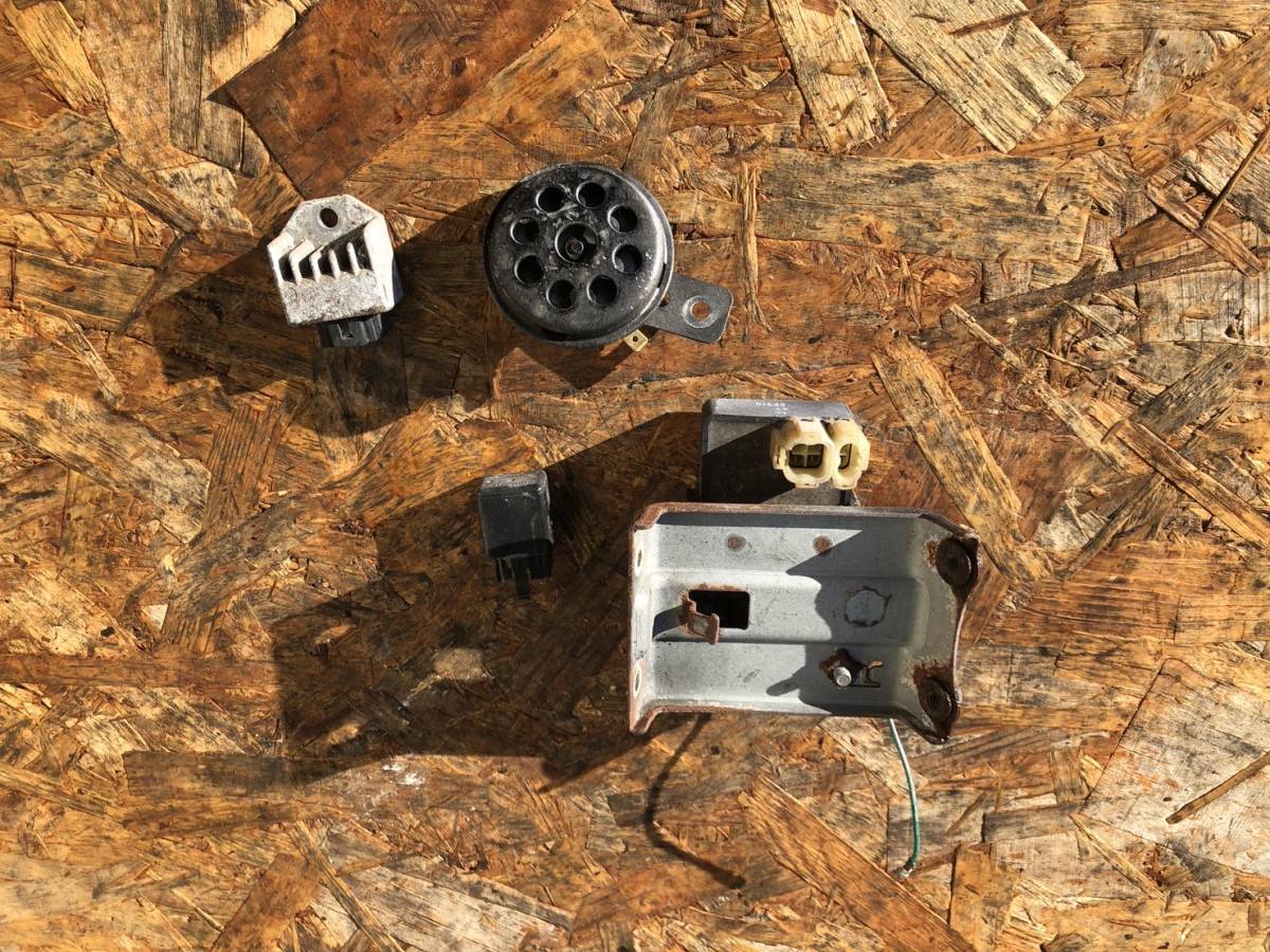 【49720】 ライブディオZX AF35 (120番台~) 実働 CDI ホーン スターター レギュレーター CI649 電装系拍卖