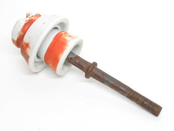 昭和レトロ「高圧ピン碍子 小型? 直径10cm」洗浄実施済【全長 約25cm】アンティーク インテリア 雑貨 オブジェ 電柱 がいし 送電線 変電所拍卖