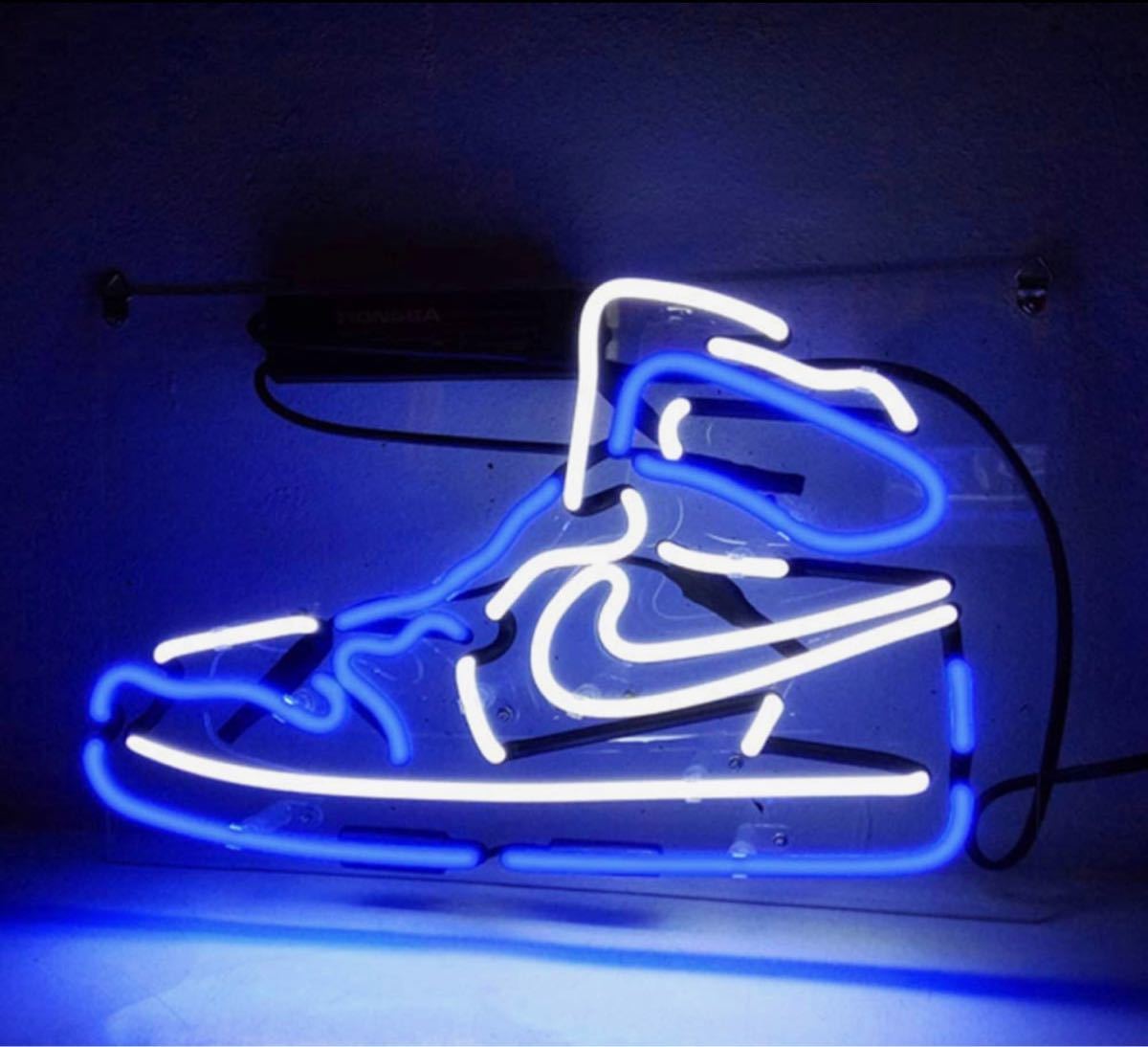 ネオンサイン ハイカットスニーカー レッド 青 アメリカン お洒落なルームデコレーション イルミネーション ナイトライト 雰囲気作り拍卖