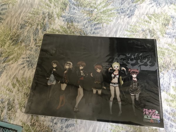 d241クリアファイル 劇場版 ガールズ&パンツァー 戦車道大作戦 蝶野正洋コラボ特典 まほ エリカ みほ拍卖