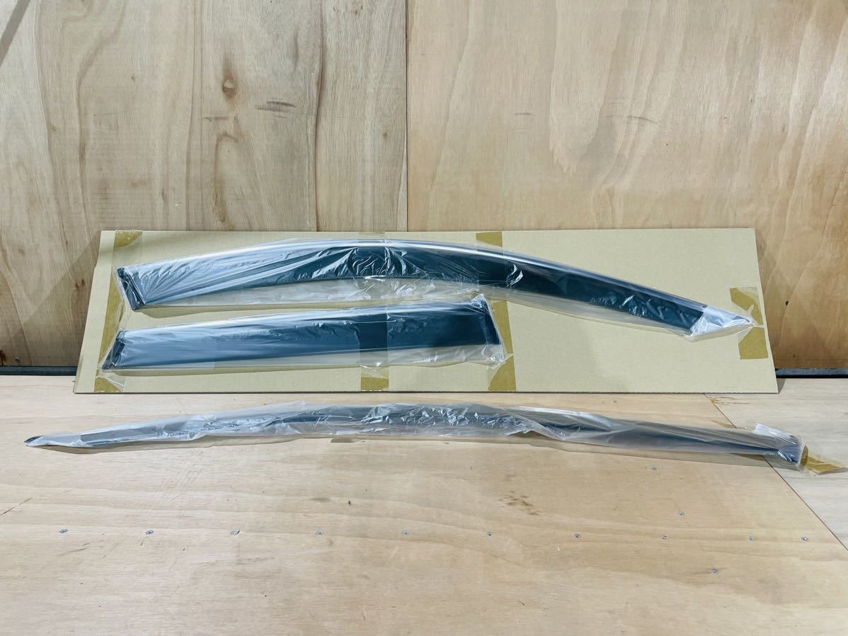 ★新品 未使用★ ボルボ V90 純正 サイドバイザー メッキ 雨除け バイザー 右リア欠品 30688876 PB 235 A-2-54拍卖